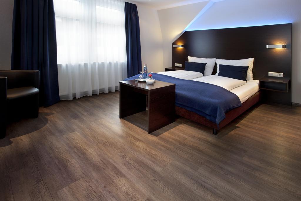 Schlotzeria Hotel I Cafe I Eis Grenzach-Wyhlen Room photo